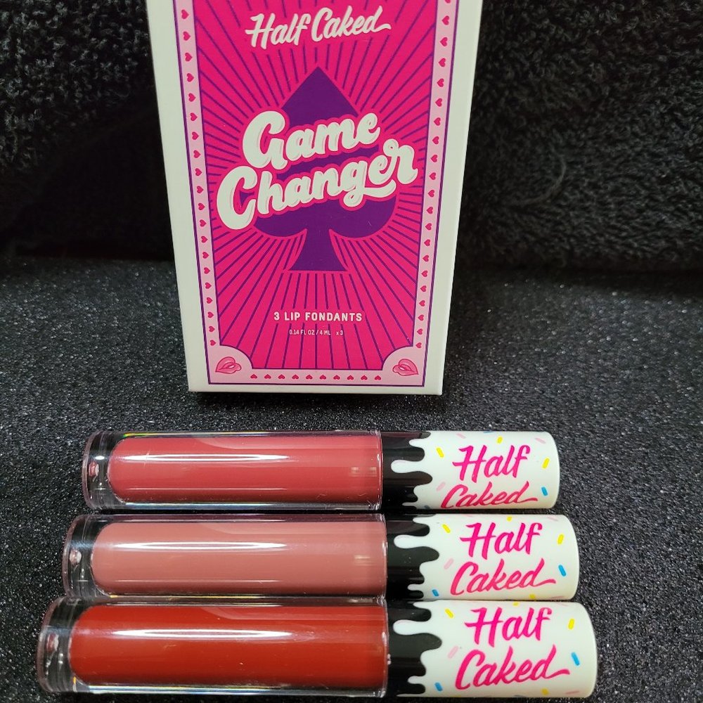 Half Caked Lip Fondant - 3 Lip Fondants
